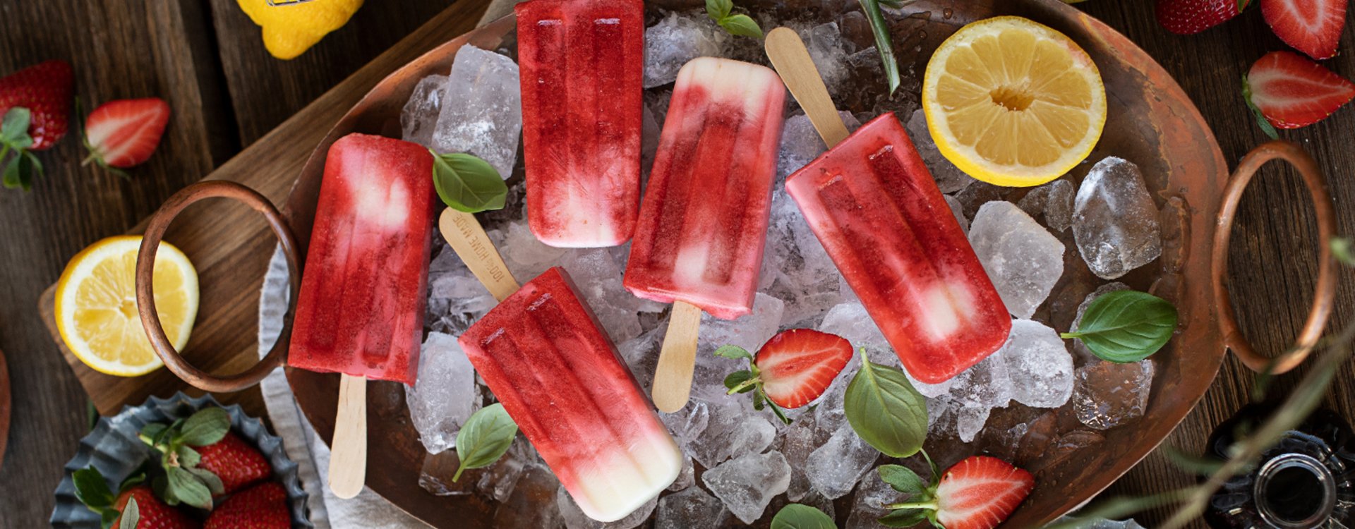 Erdbeer-Balsamico-Popsicles mit Joghurt